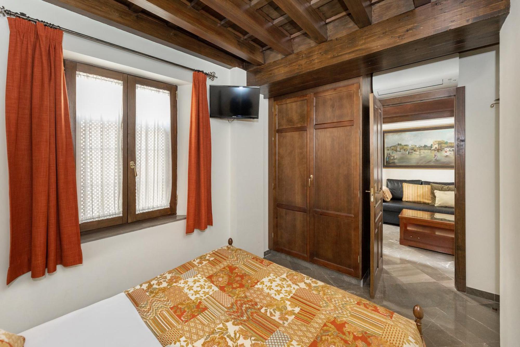 Apartamentos En Pleno Centro, Aljibe Rodrigo Del Campo 1C Granada Ngoại thất bức ảnh