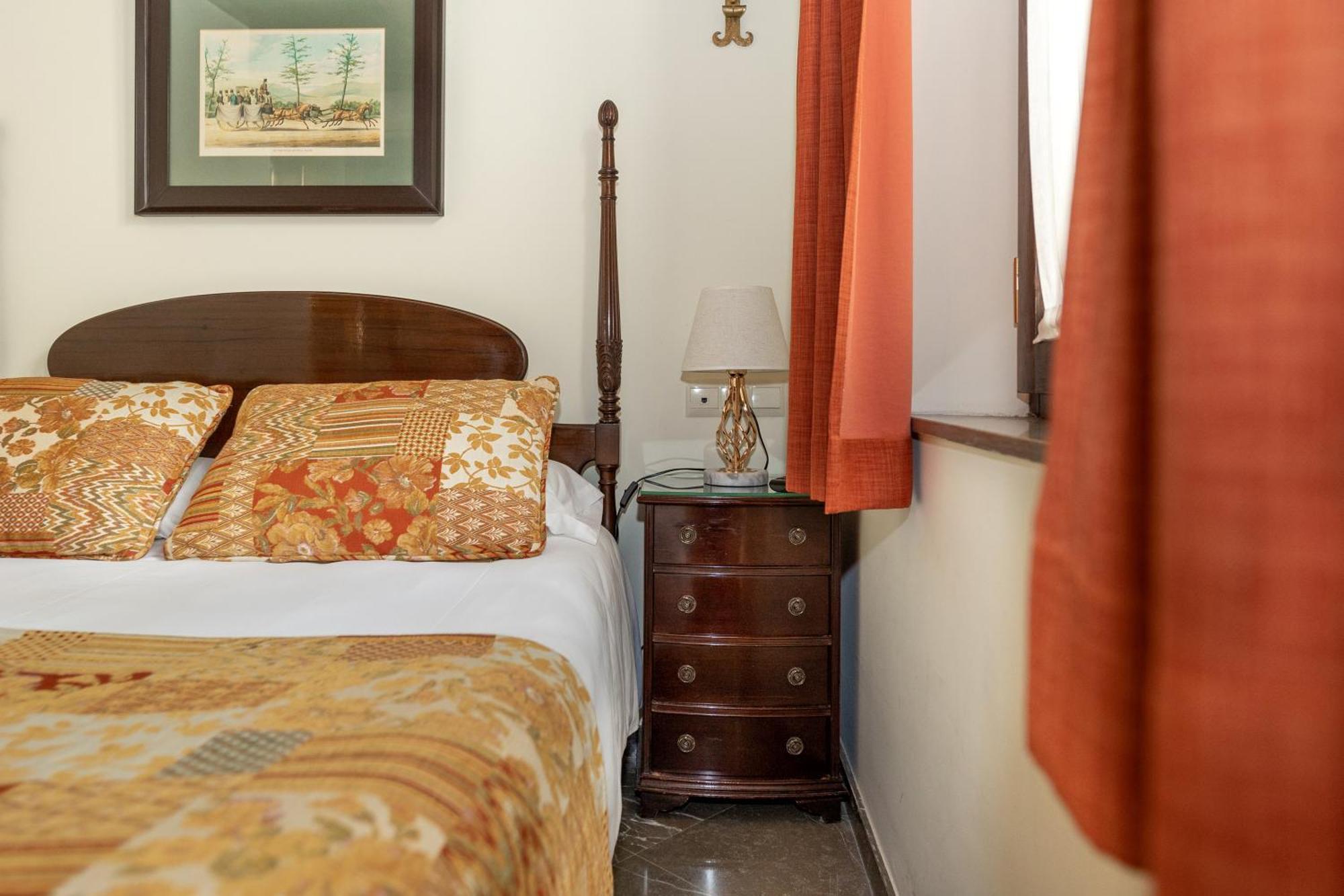 Apartamentos En Pleno Centro, Aljibe Rodrigo Del Campo 1C Granada Ngoại thất bức ảnh