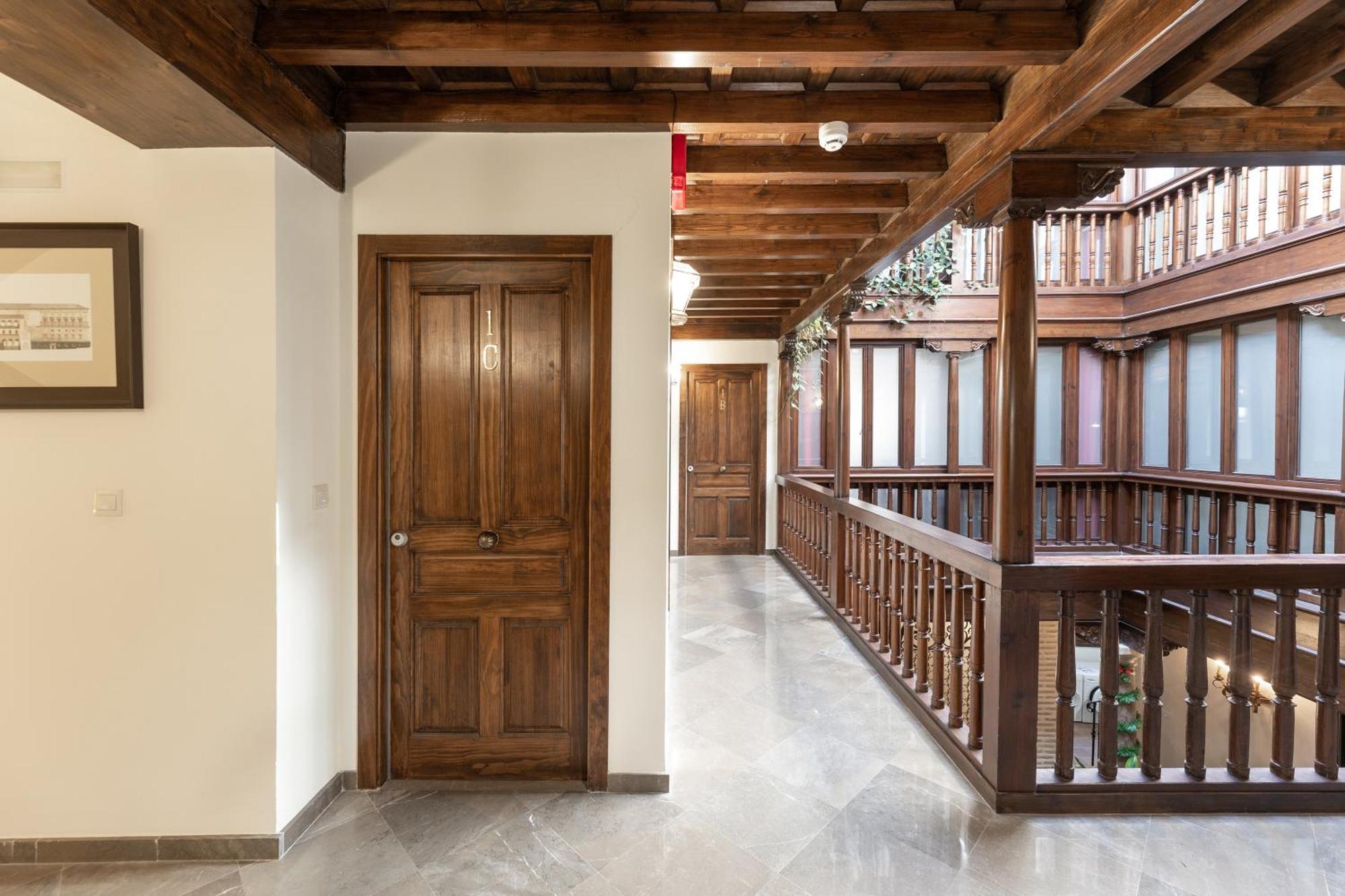 Apartamentos En Pleno Centro, Aljibe Rodrigo Del Campo 1C Granada Ngoại thất bức ảnh